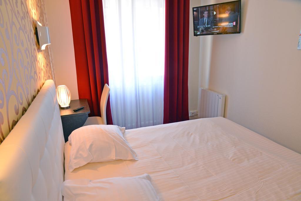 Hotel Le Square Aurillac Ngoại thất bức ảnh
